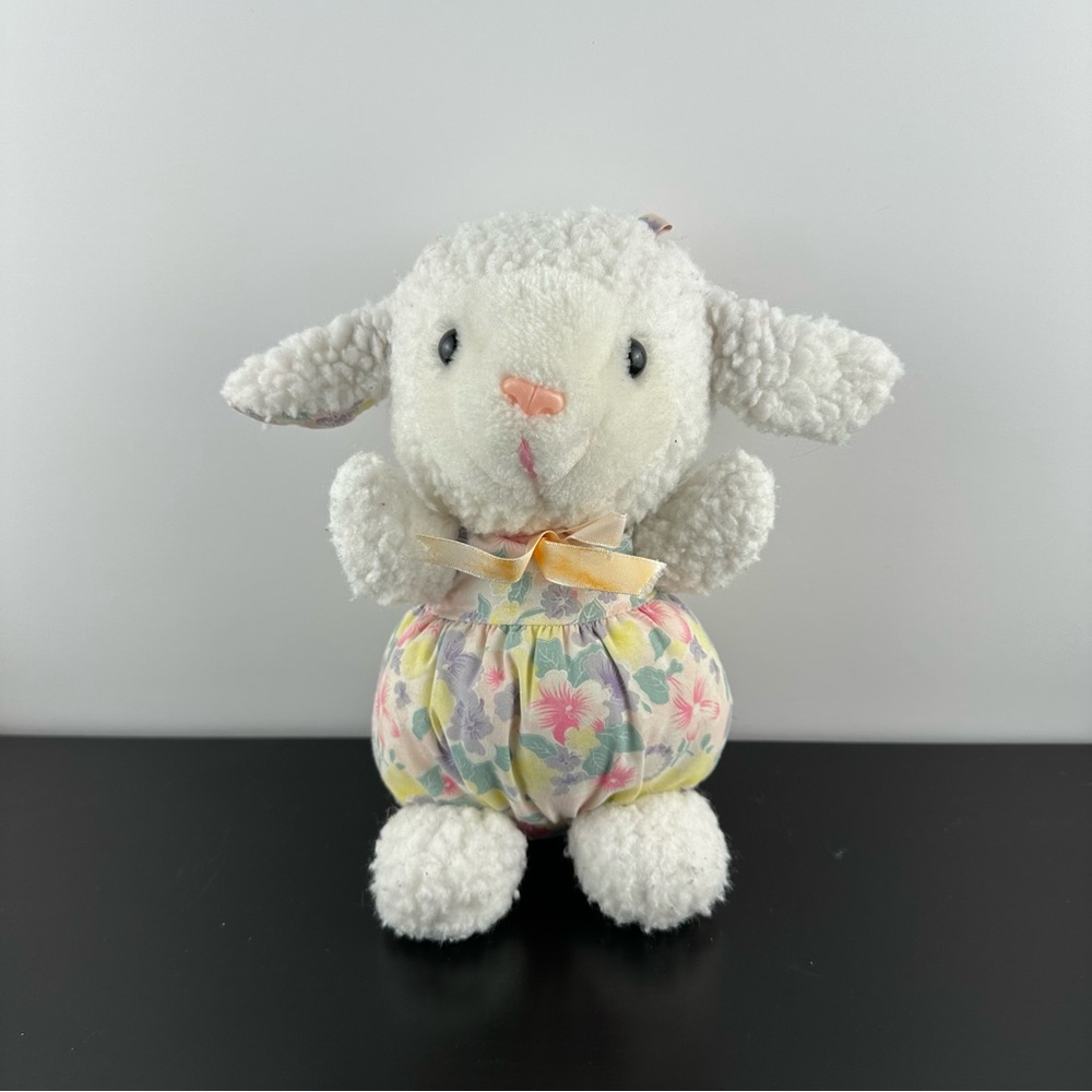 Best Made Toys Sheep White Pastel Outfit Fleece Plush Stuffed Animal 8.5” VTG